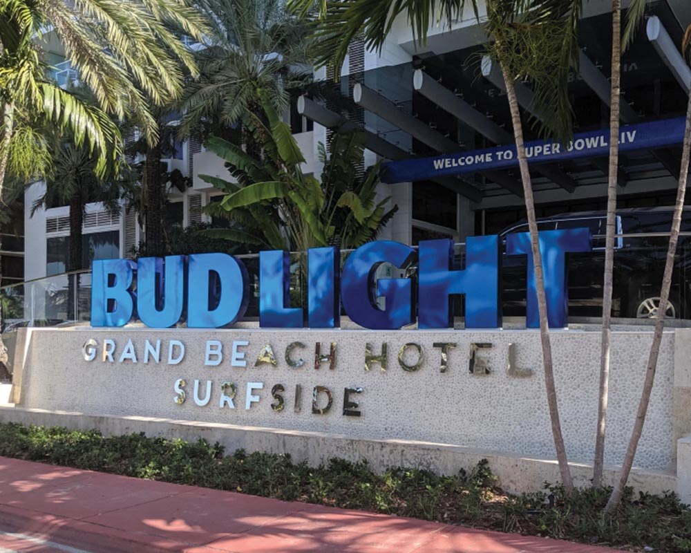 3d Elements & Signs - dimensional signage - bud light hotel-1
