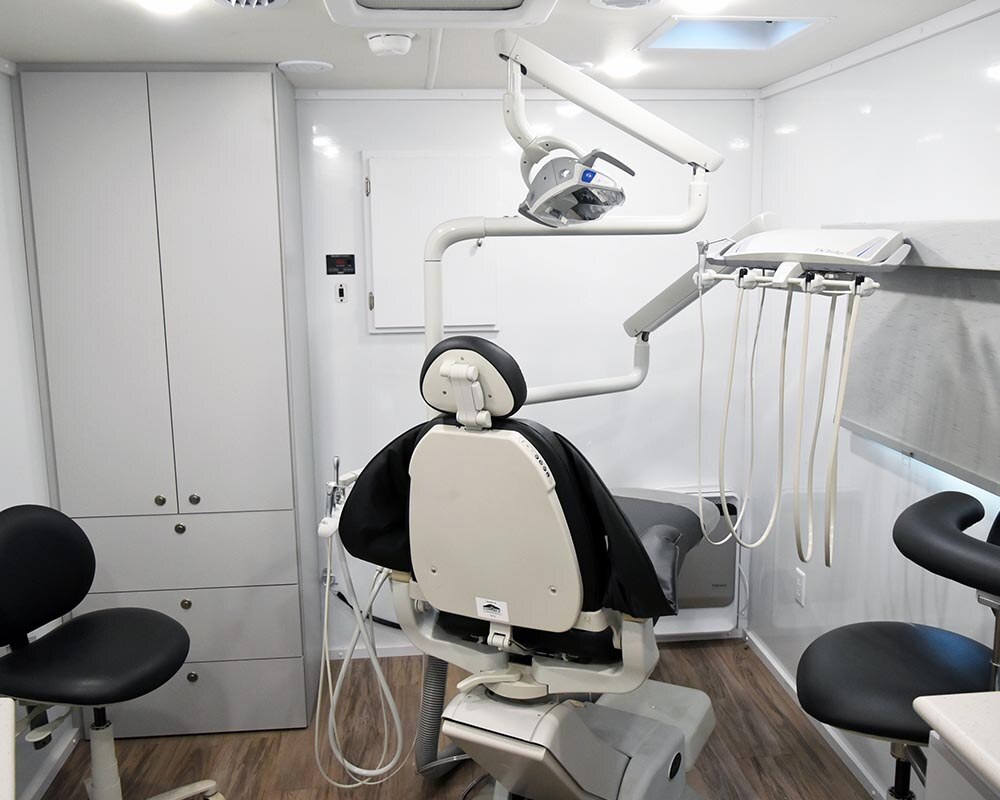Compass Jeffco Interior2-1 Mobile Dental Exam Room