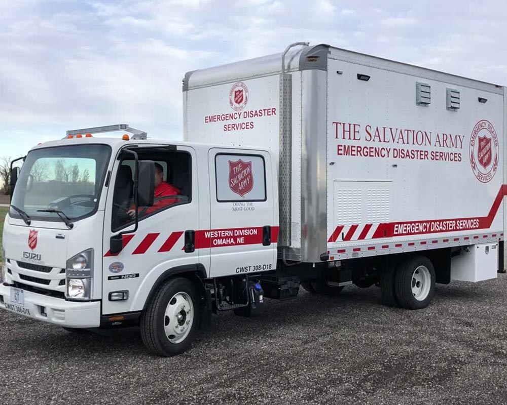 the salvation army custom food truck builders-1